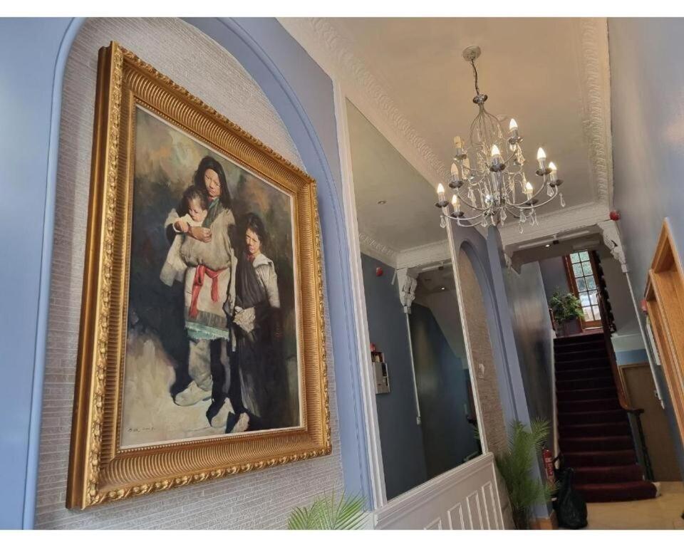 F304-Lovely 3Rd Flr Studio Fits 2 Near Hyde Park 런던 외부 사진