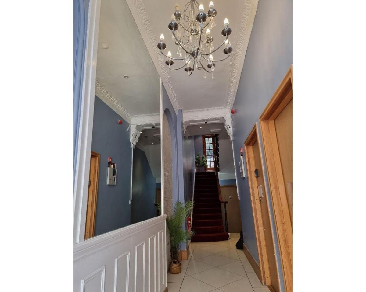 F304-Lovely 3Rd Flr Studio Fits 2 Near Hyde Park 런던 외부 사진