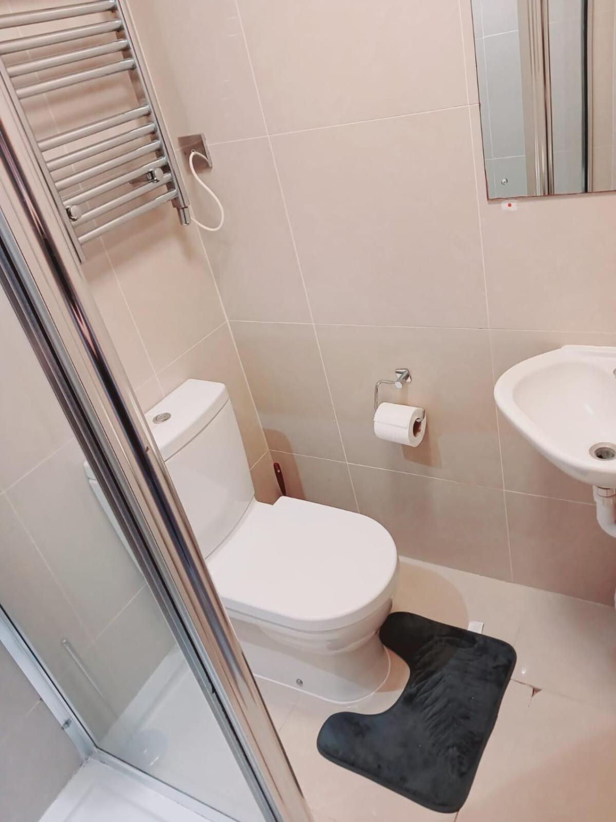 F304-Lovely 3Rd Flr Studio Fits 2 Near Hyde Park 런던 외부 사진