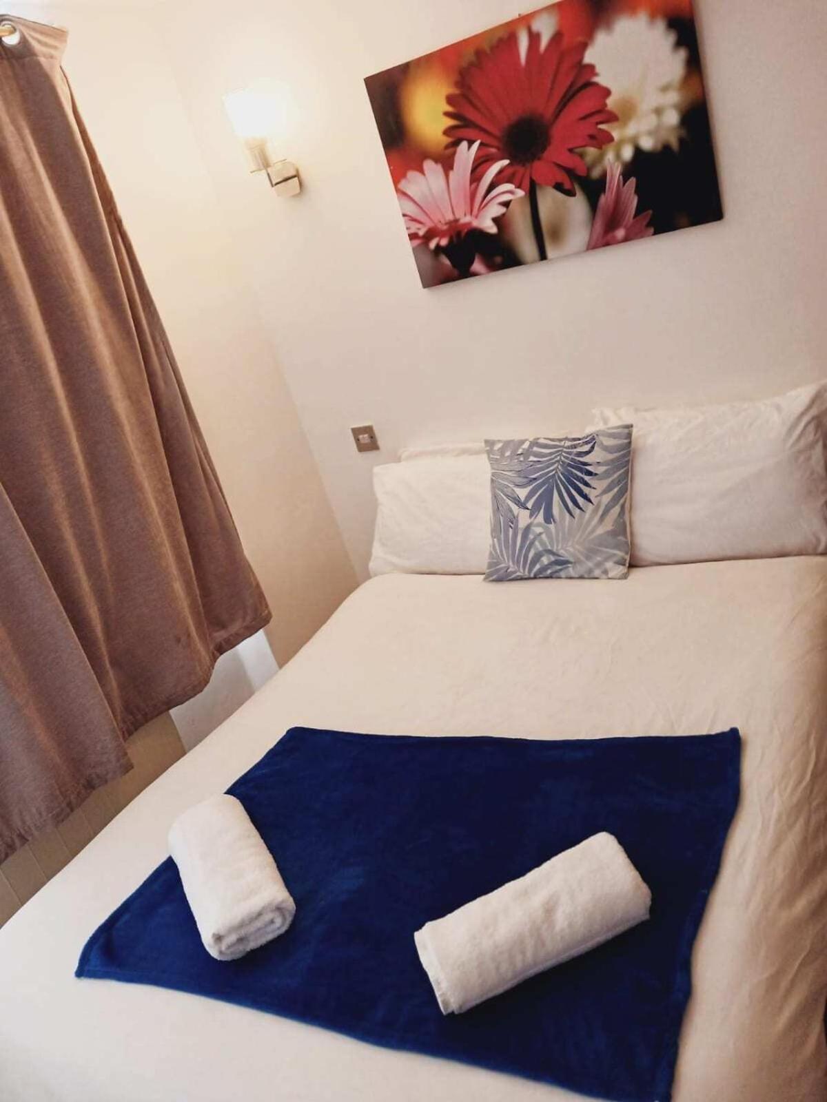F304-Lovely 3Rd Flr Studio Fits 2 Near Hyde Park 런던 외부 사진